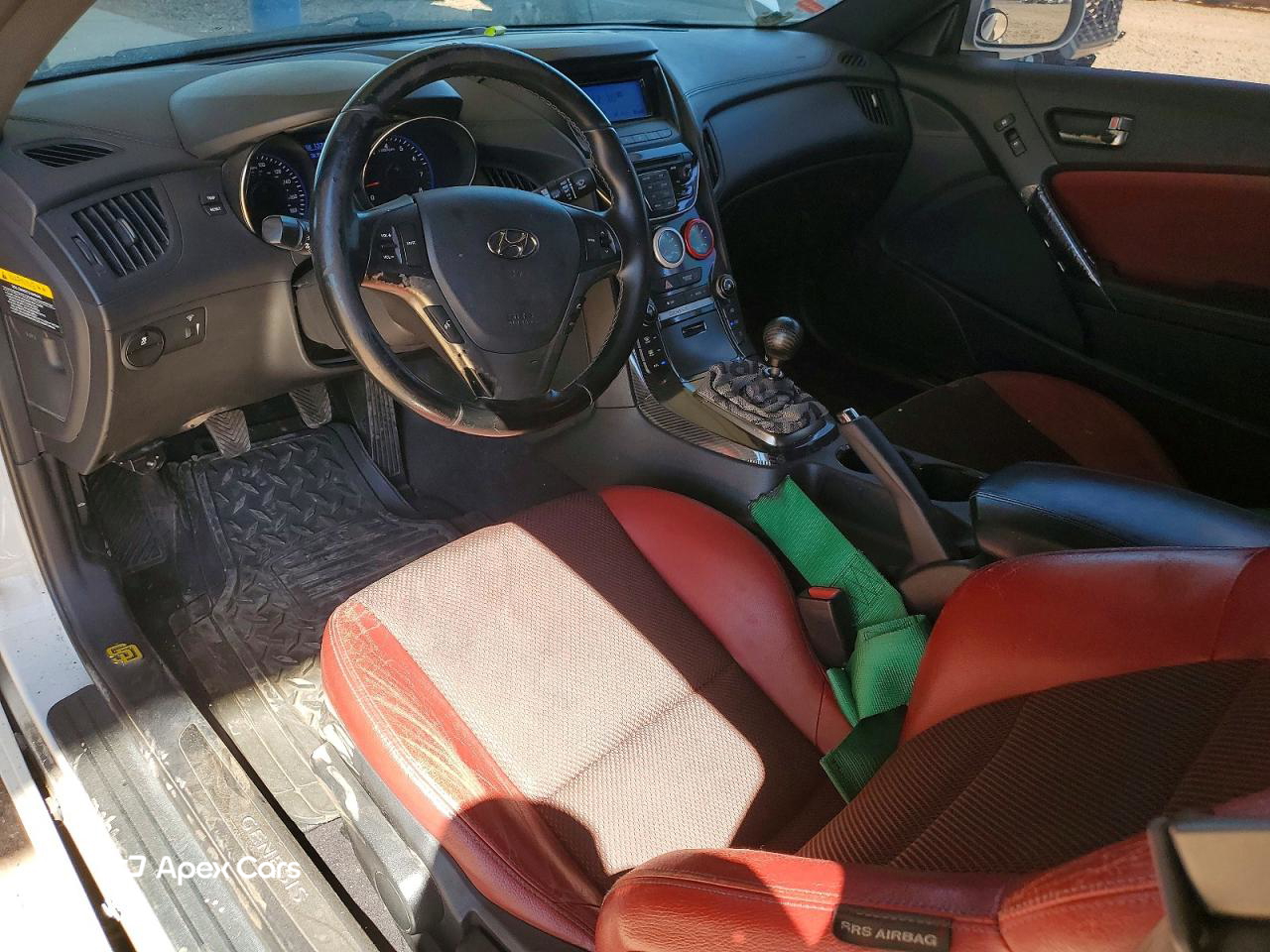 Hyundai Genesis 2013