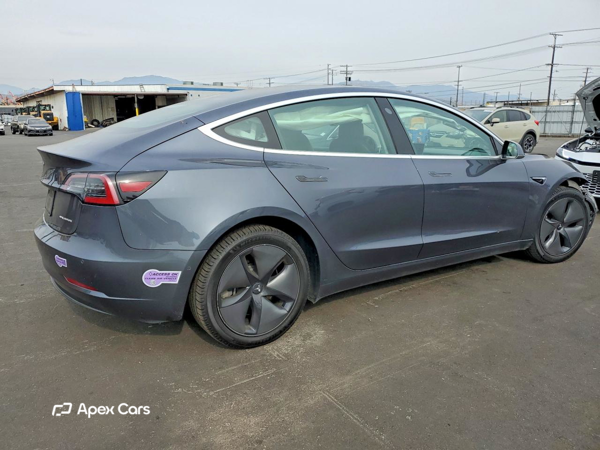 Tesla Model 3 2019
