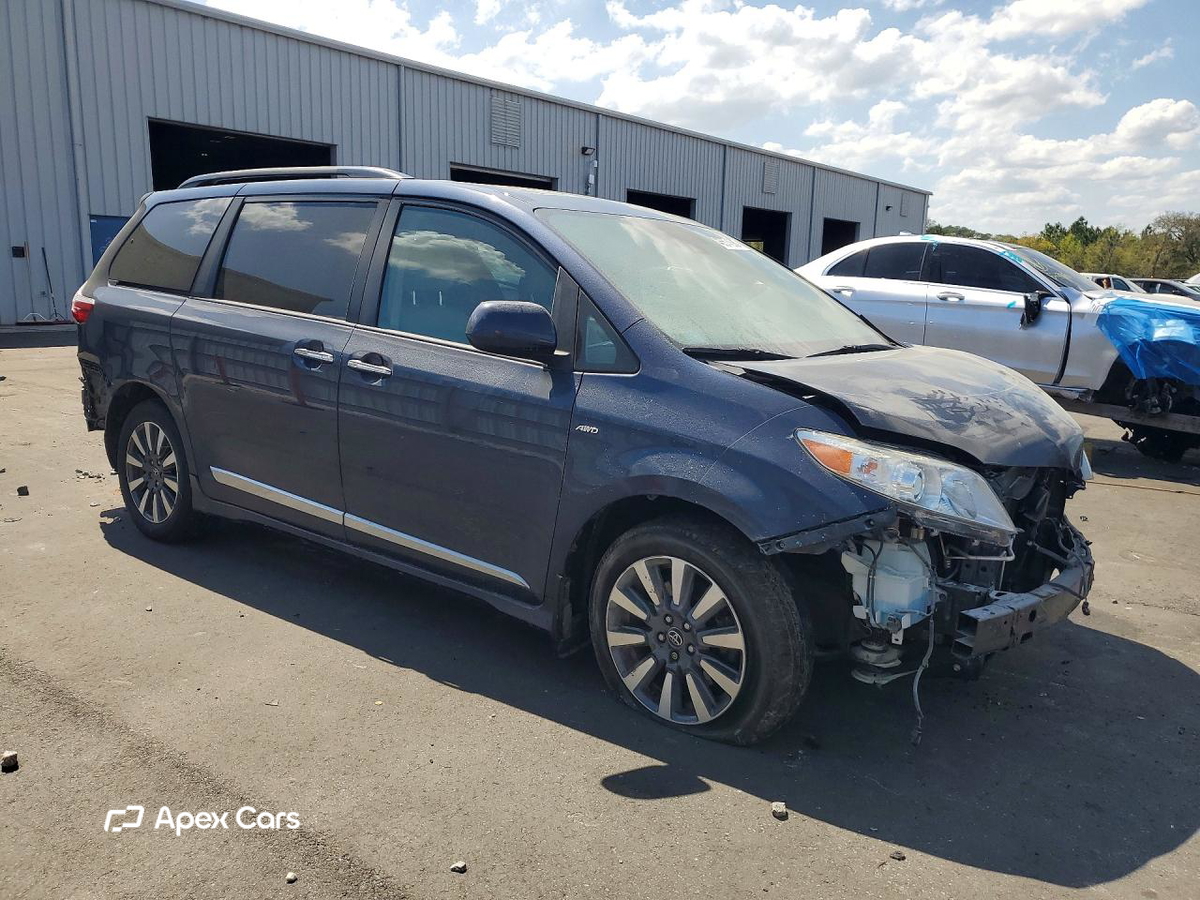Toyota Sienna 2018