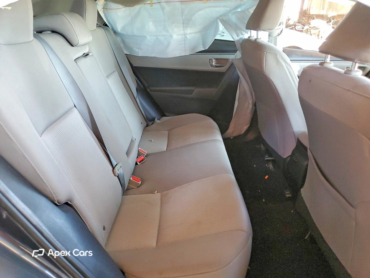Toyota Corolla 2015