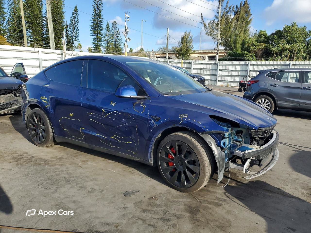 Tesla Model Y 2022