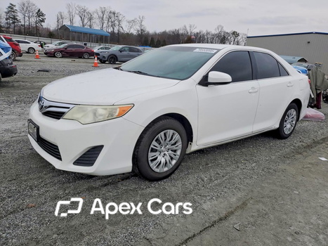 Toyota Camry 2012 - Zdjęcie 1 z 12