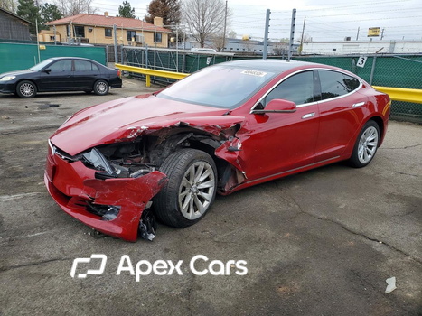 Tesla Model S 2017 - Image 1 of 12