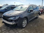Chrysler Pacifica 2017