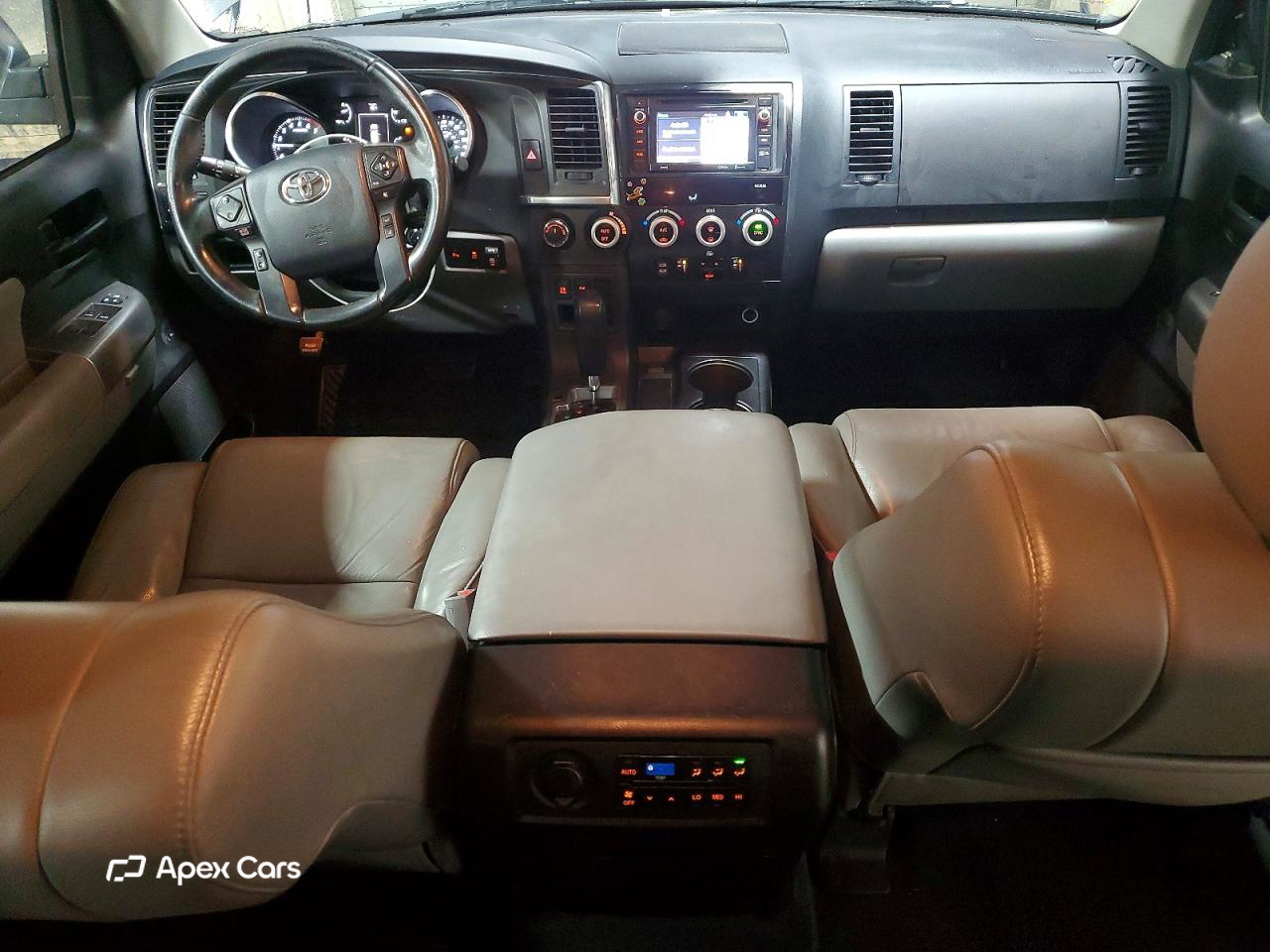 Toyota Sequoia 2018