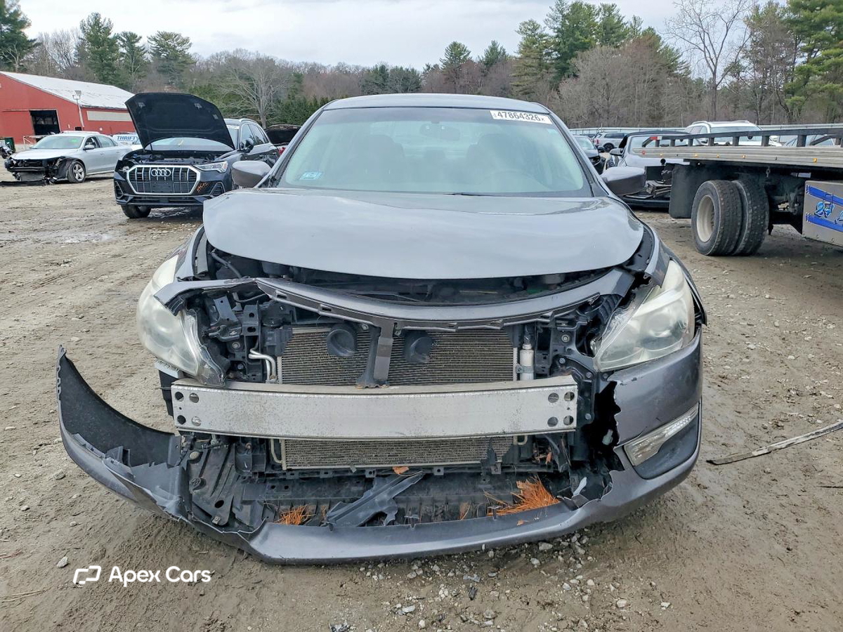 Nissan Altima 2015