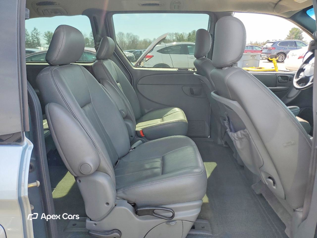 Chrysler Voyager 2004