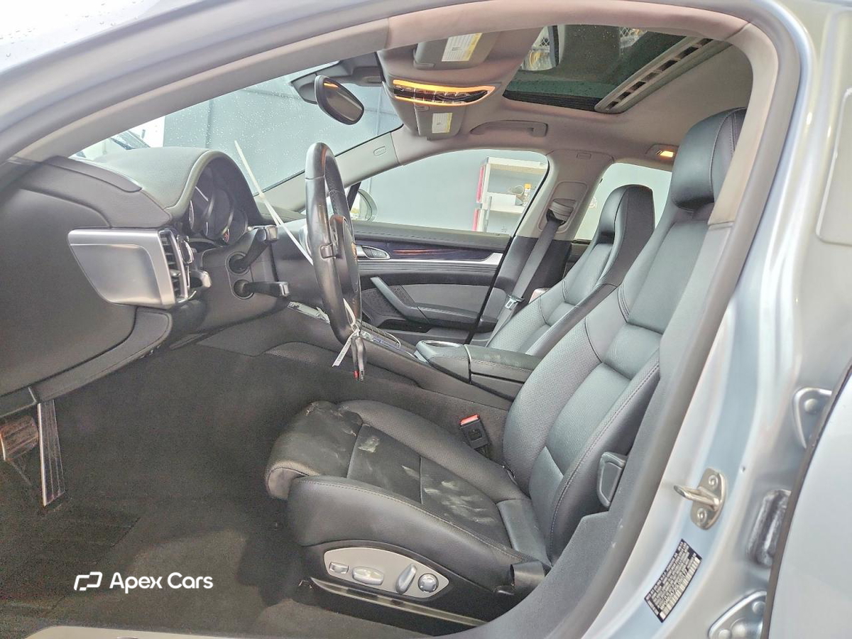 Porsche Panamera 2016