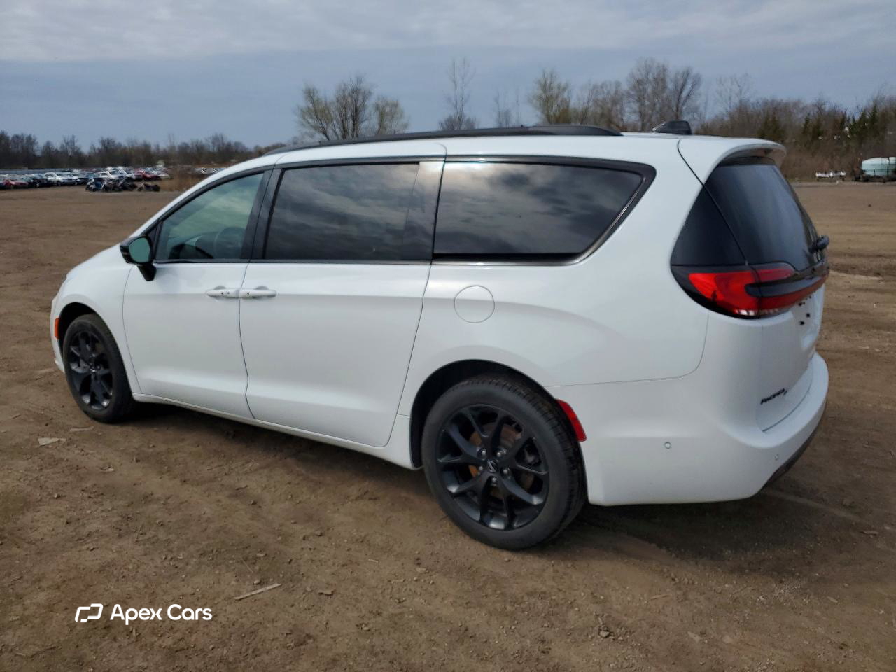 Chrysler Pacifica 2023