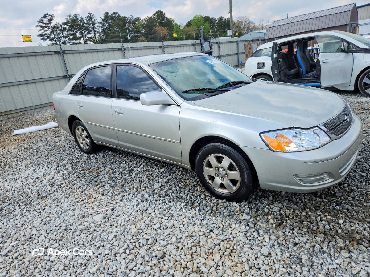 Toyota Avalon 2000