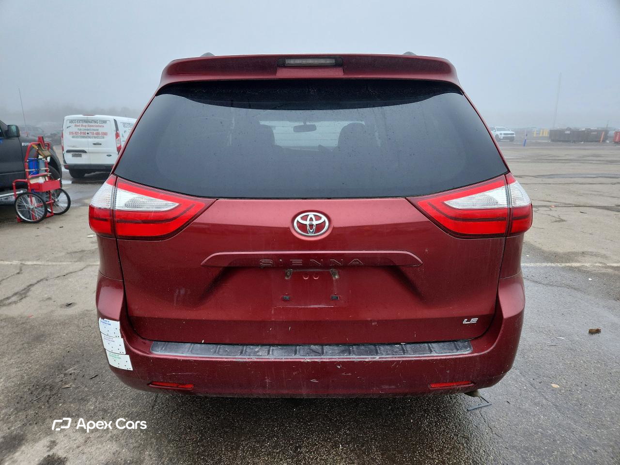 Toyota Sienna 2016