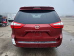 Toyota Sienna 2016