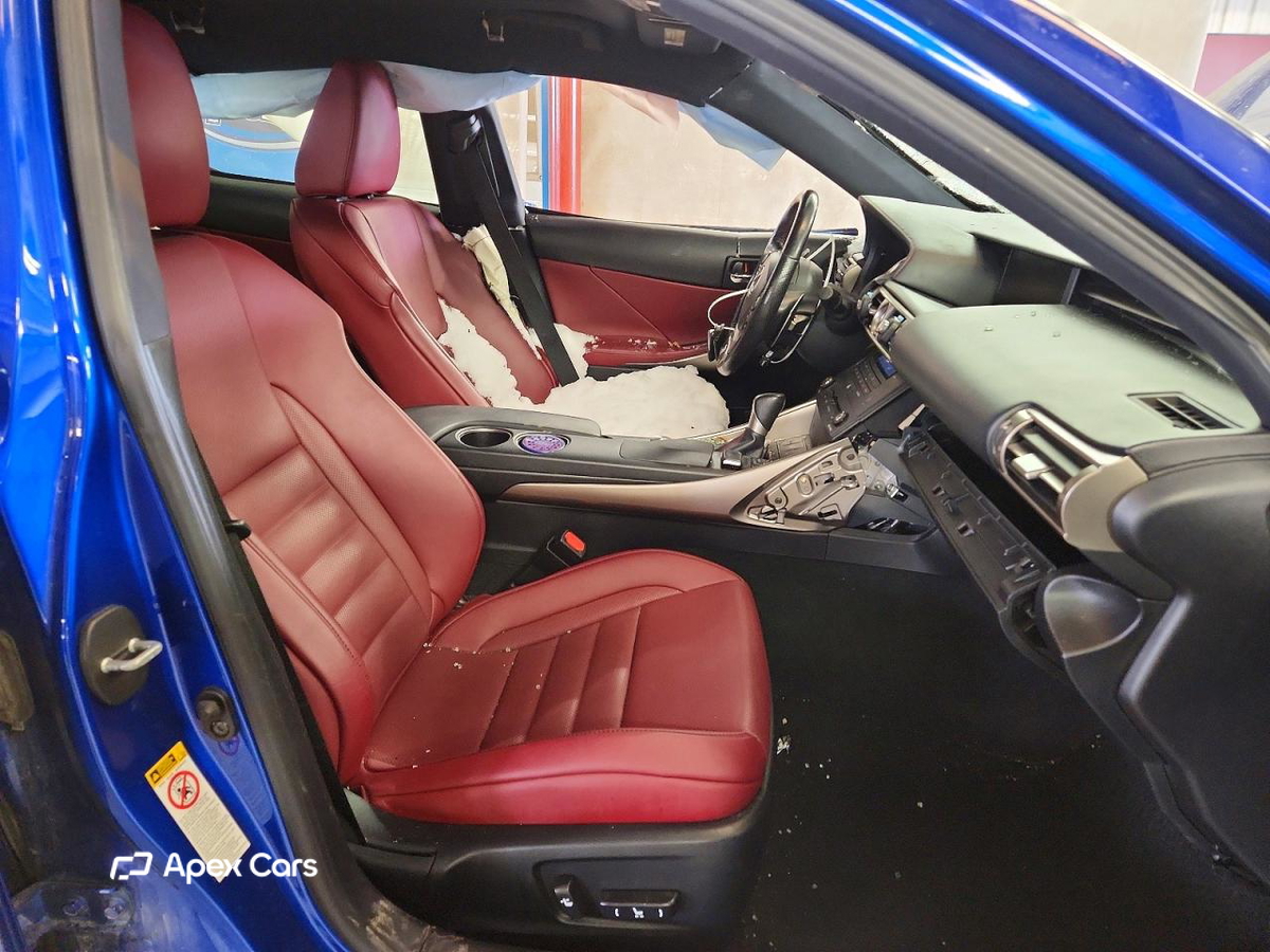 Lexus IS 2016