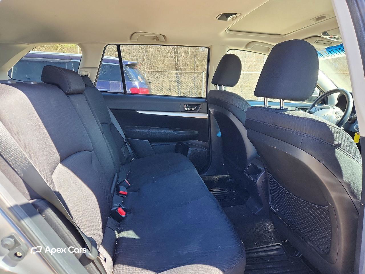 Subaru Outback 2011