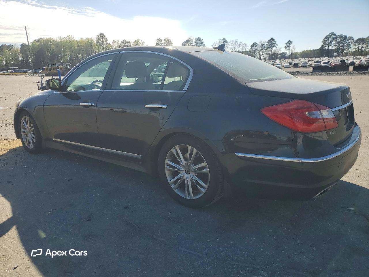 Hyundai Genesis 2012