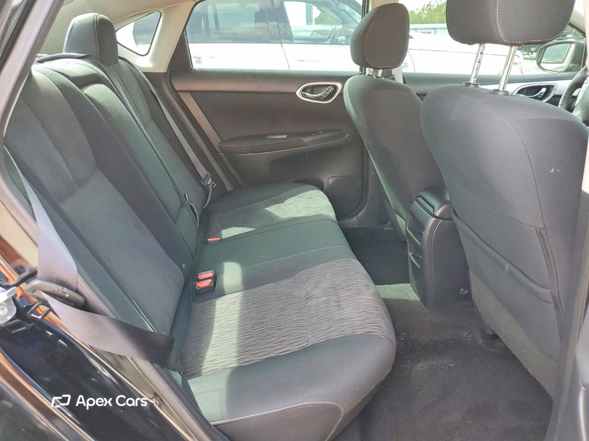 Nissan Sentra 2015