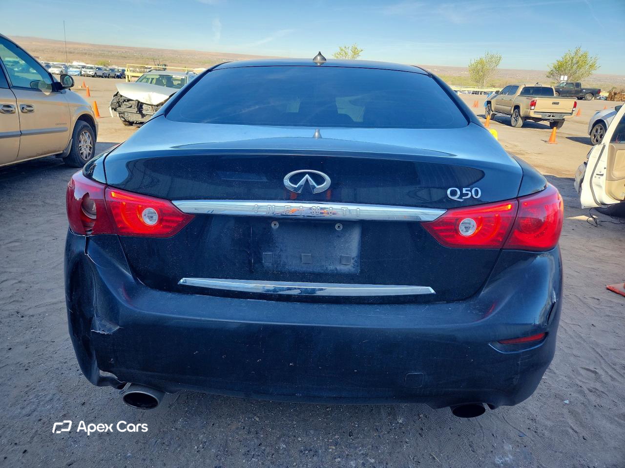 Infiniti Q50 2015