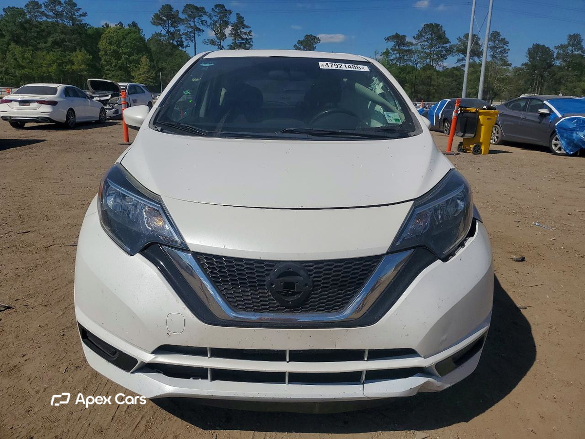 Nissan Versa 2017