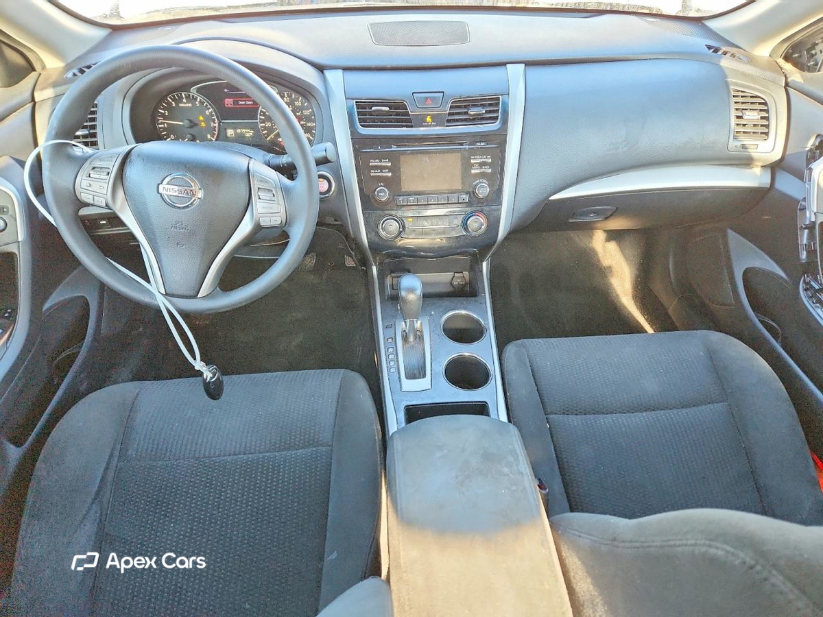 Nissan Altima 2015