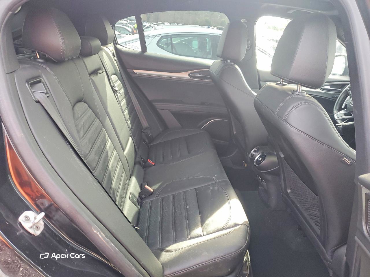 Alfa Romeo Stelvio 2023