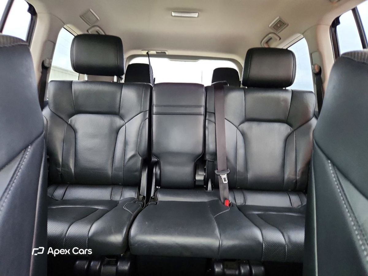 Lexus LX 2020