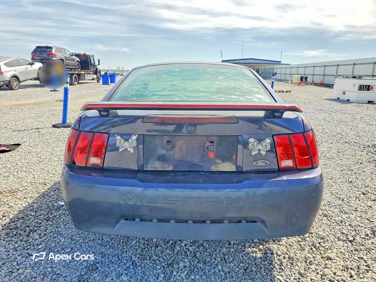 Ford Mustang 2003