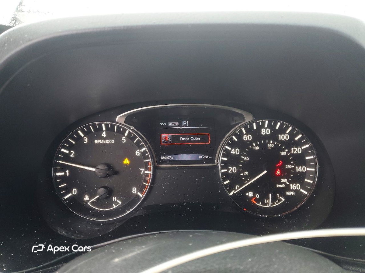 Nissan Pathfinder 2016