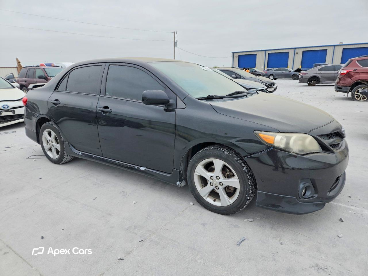 Toyota Corolla 2013