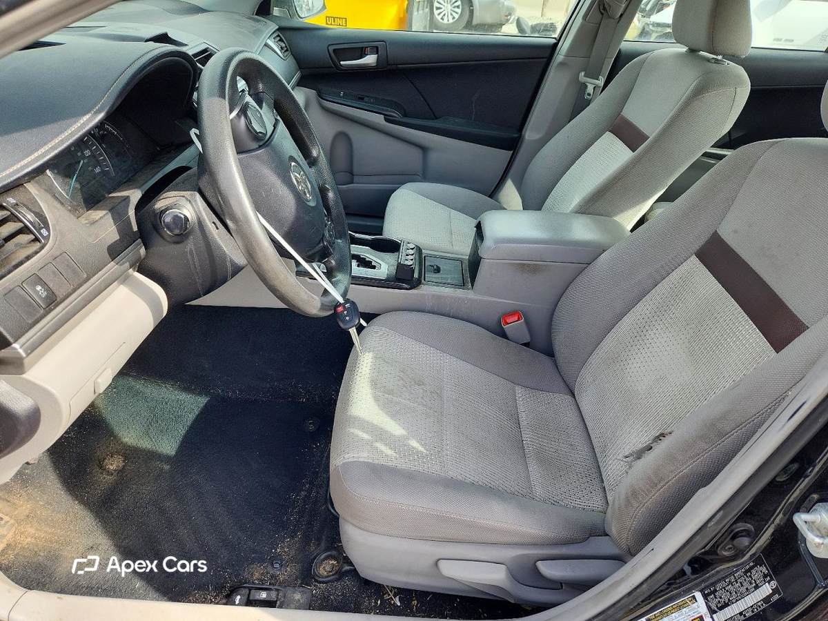 Toyota Camry 2012
