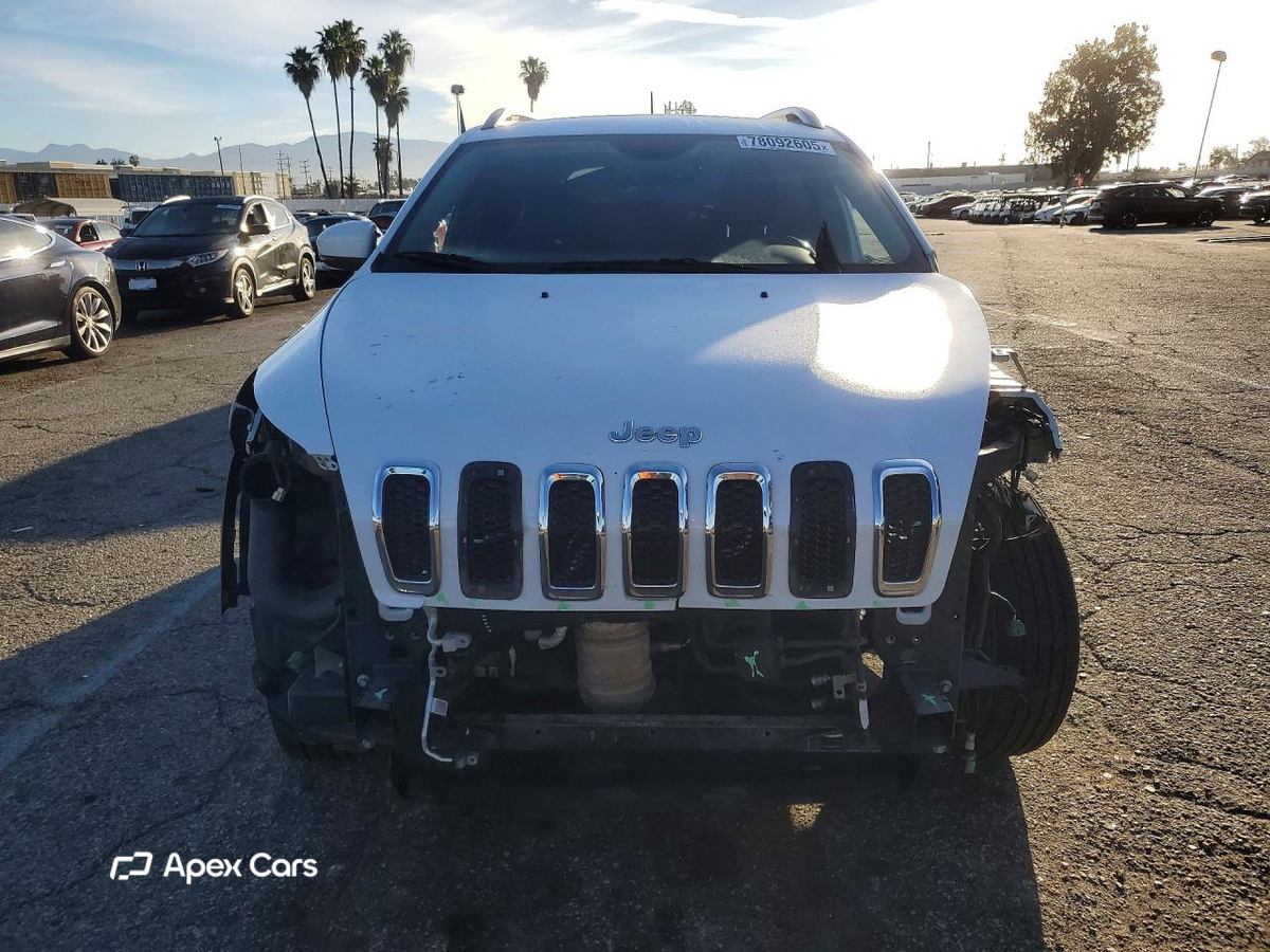 Jeep Grand Cherokee 2016