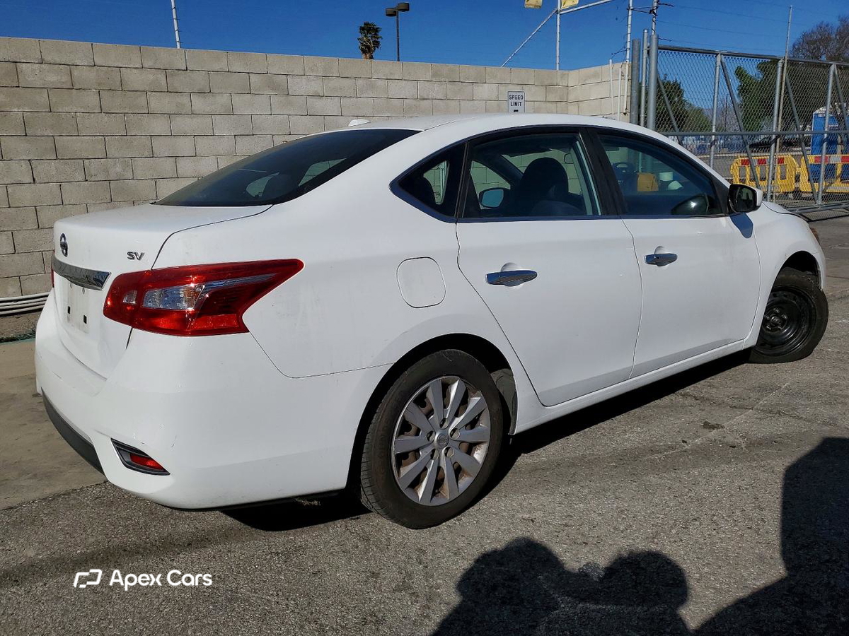 Nissan Sentra 2016