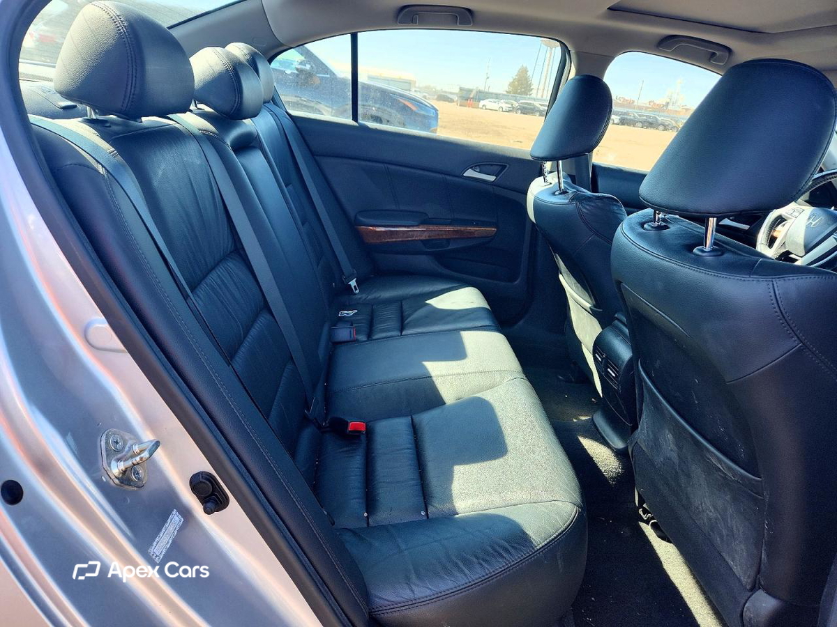 Honda Accord 2011