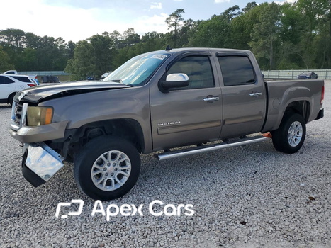 GMC Sierra 2013 - Image 1 of 5