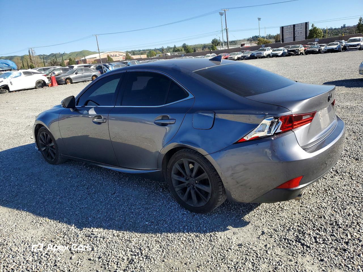 Lexus IS 2016