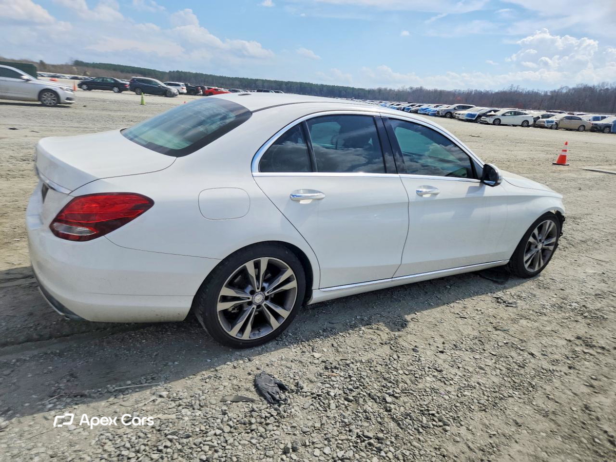 Mercedes-Benz  2016