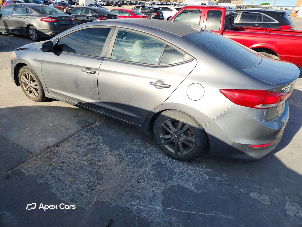 Hyundai Elantra 2018
