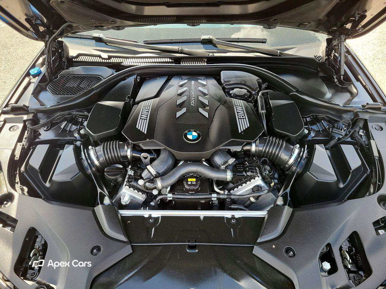 BMW M5 2021