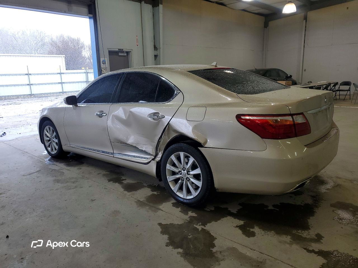 Lexus LS 2011