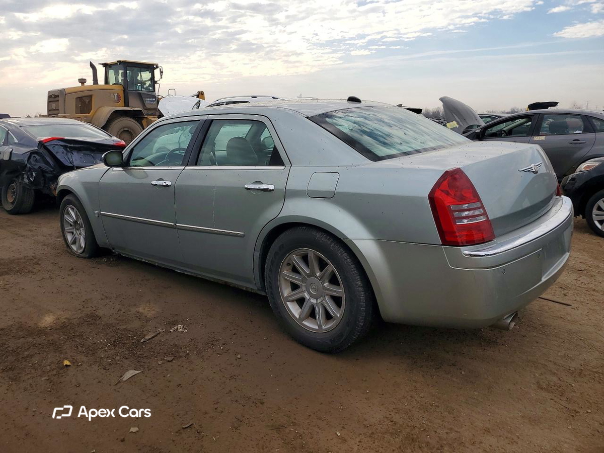 Chrysler 300 2005