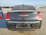 Chrysler 300 2017