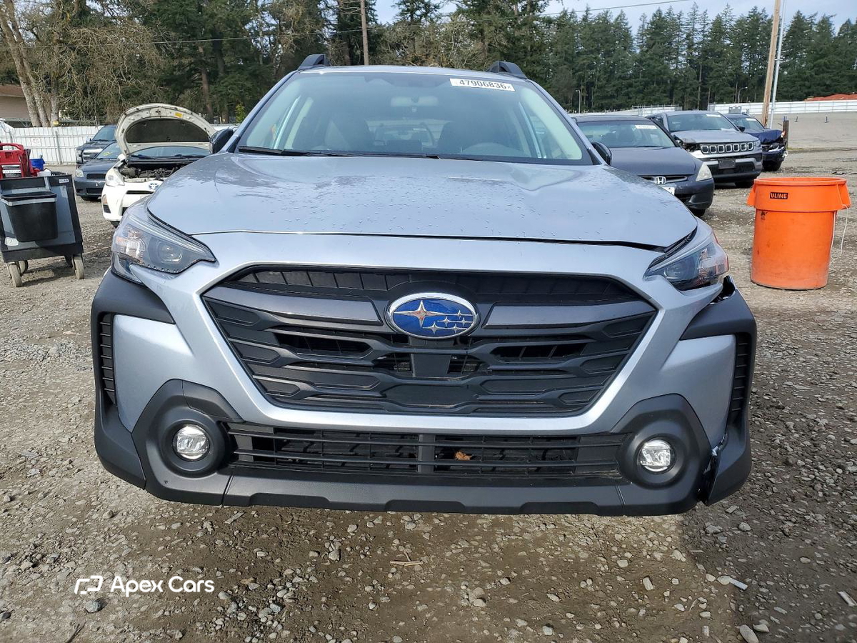 Subaru Outback 2025