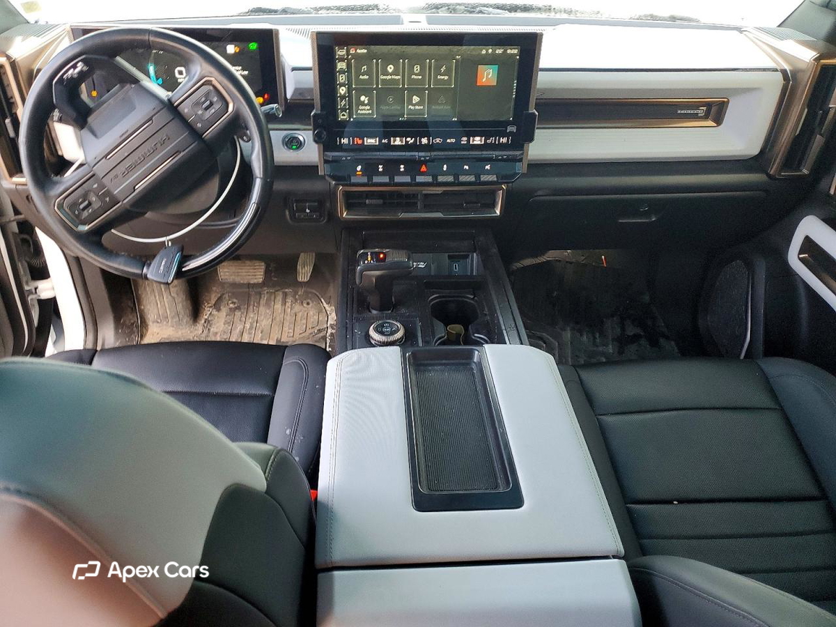 GMC  2022