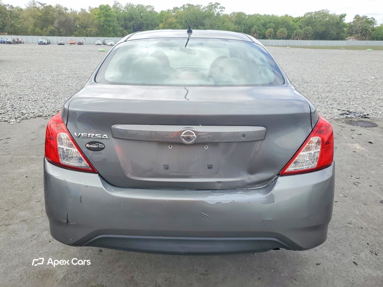 Nissan Versa 2016