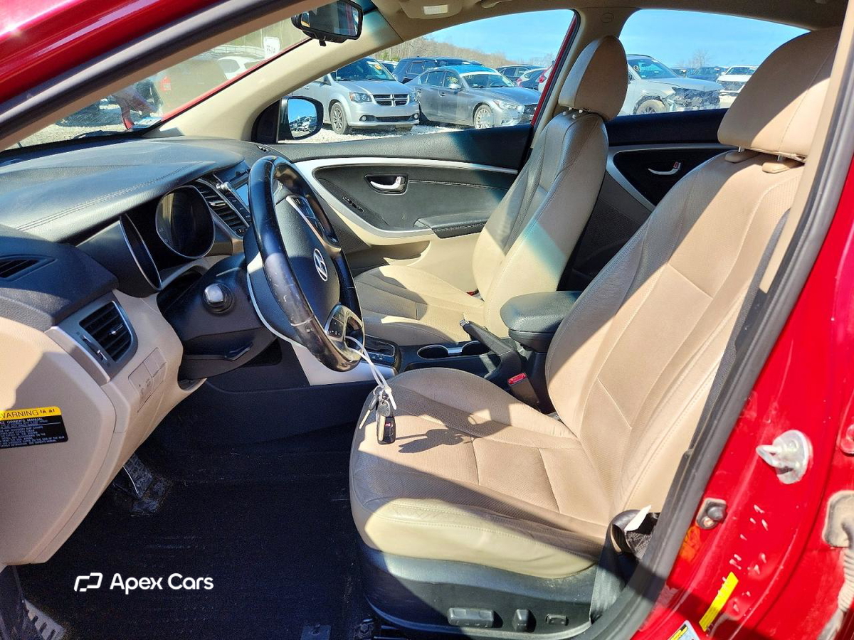 Hyundai Elantra 2013
