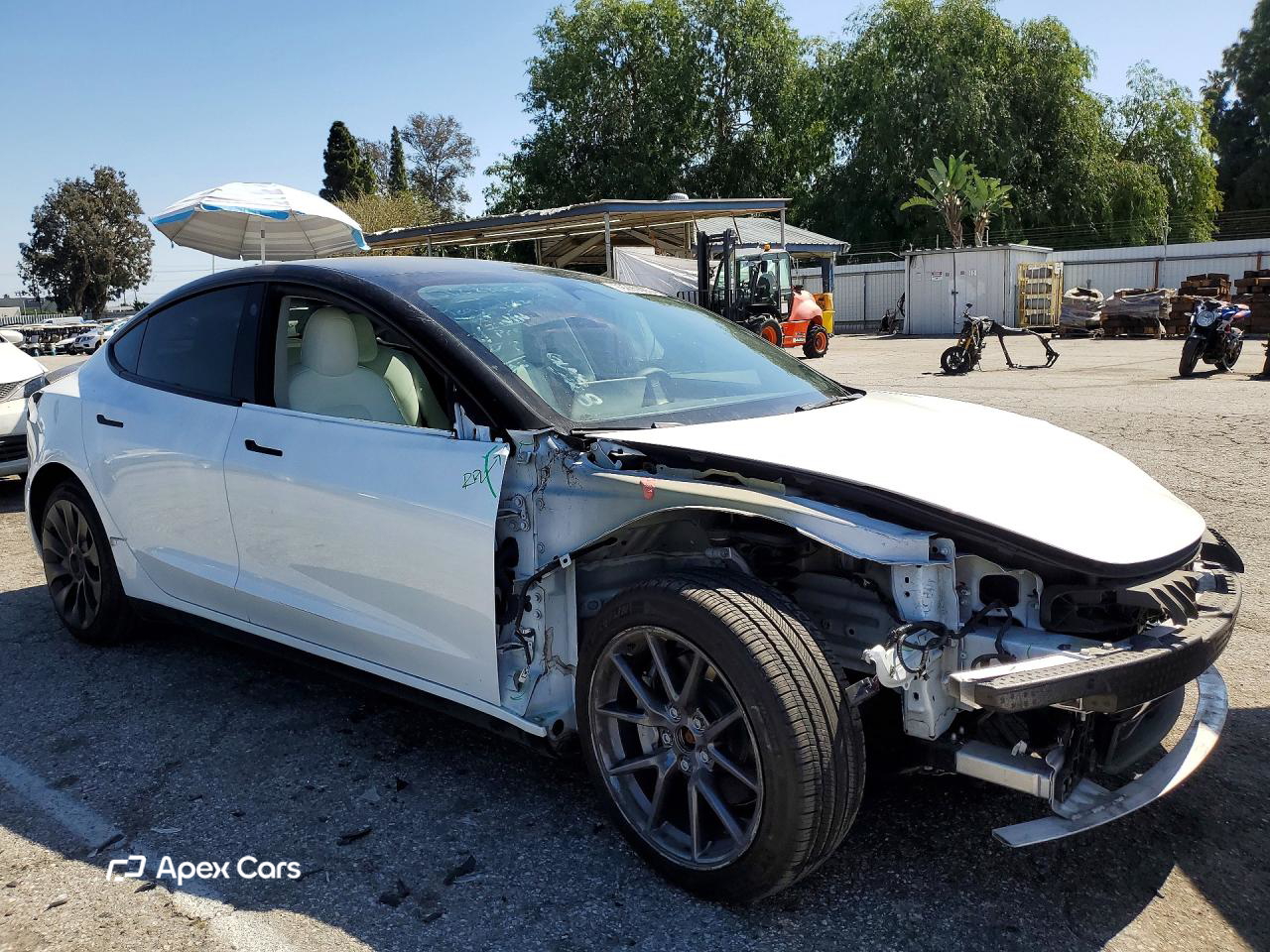 Tesla Model 3 2022