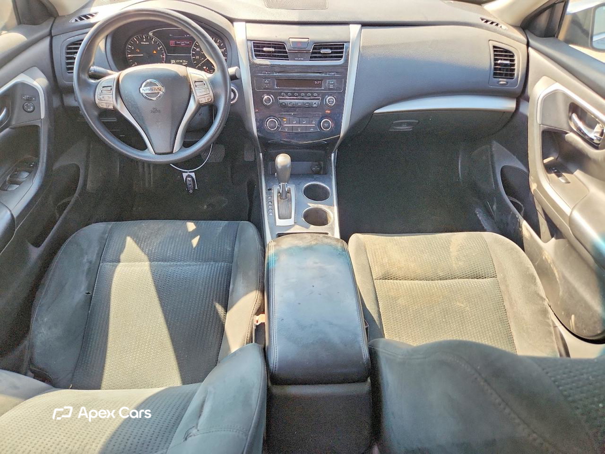 Nissan Altima 2015