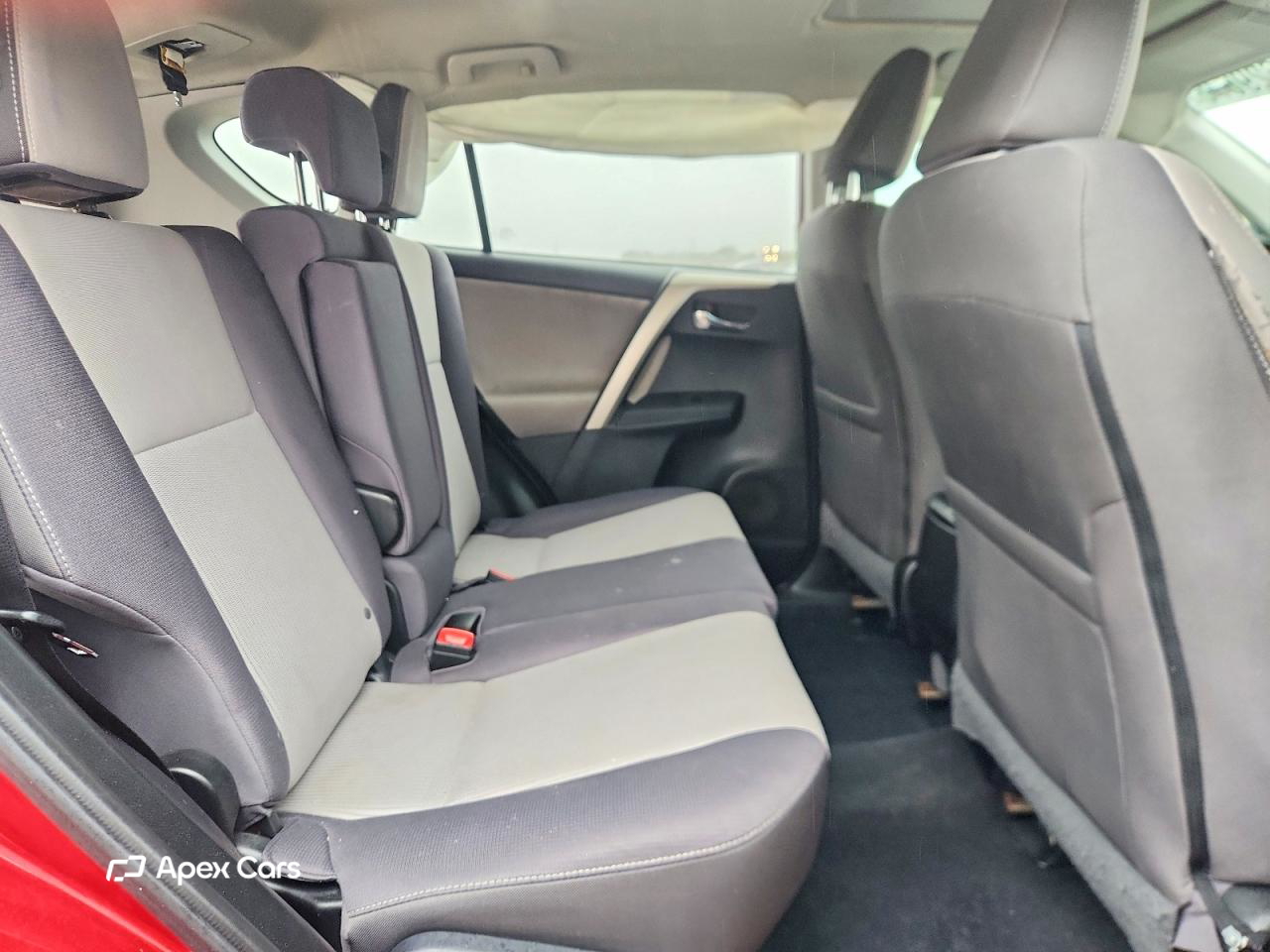 Toyota RAV 4 2015