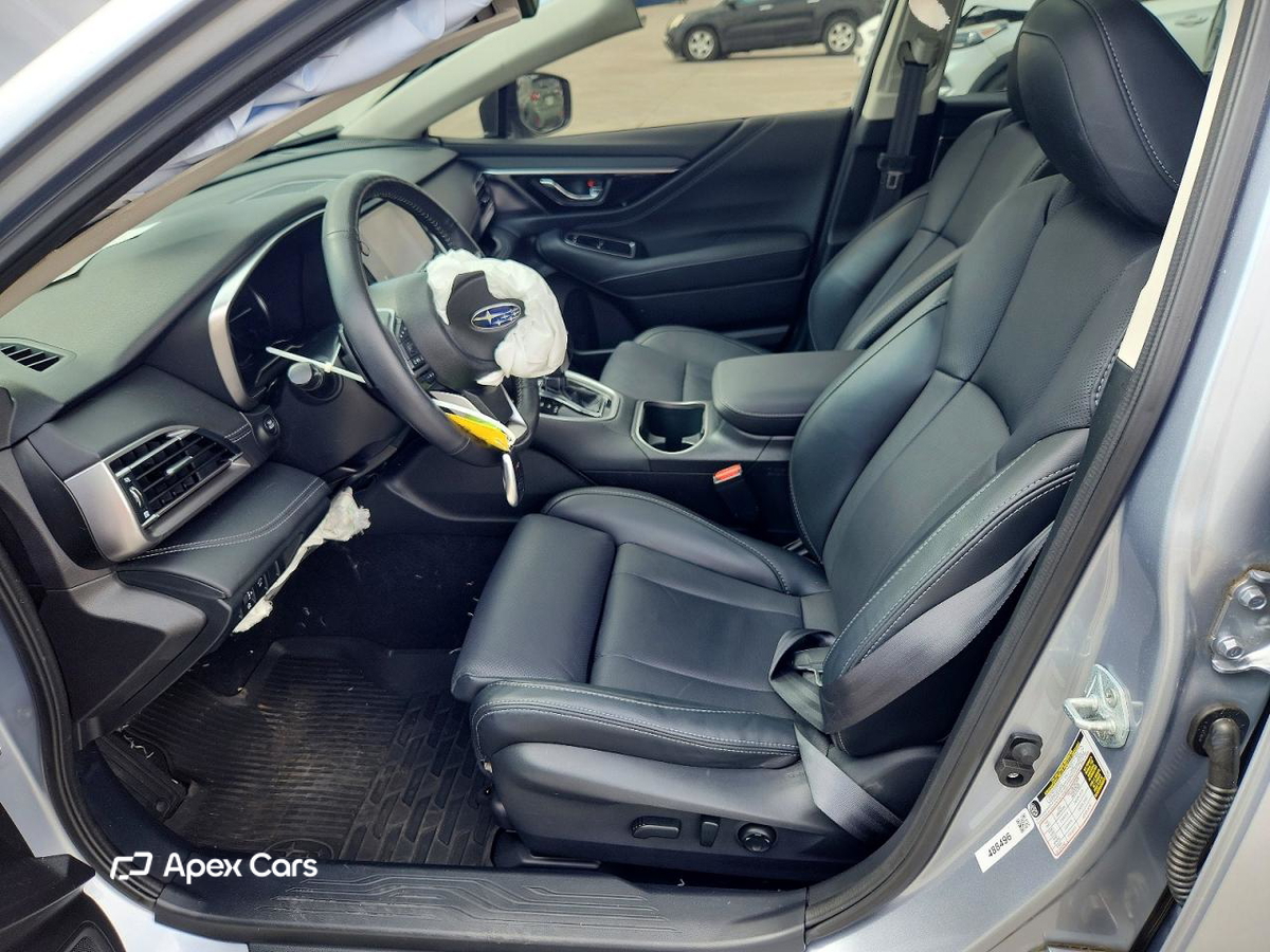 Subaru Outback 2025