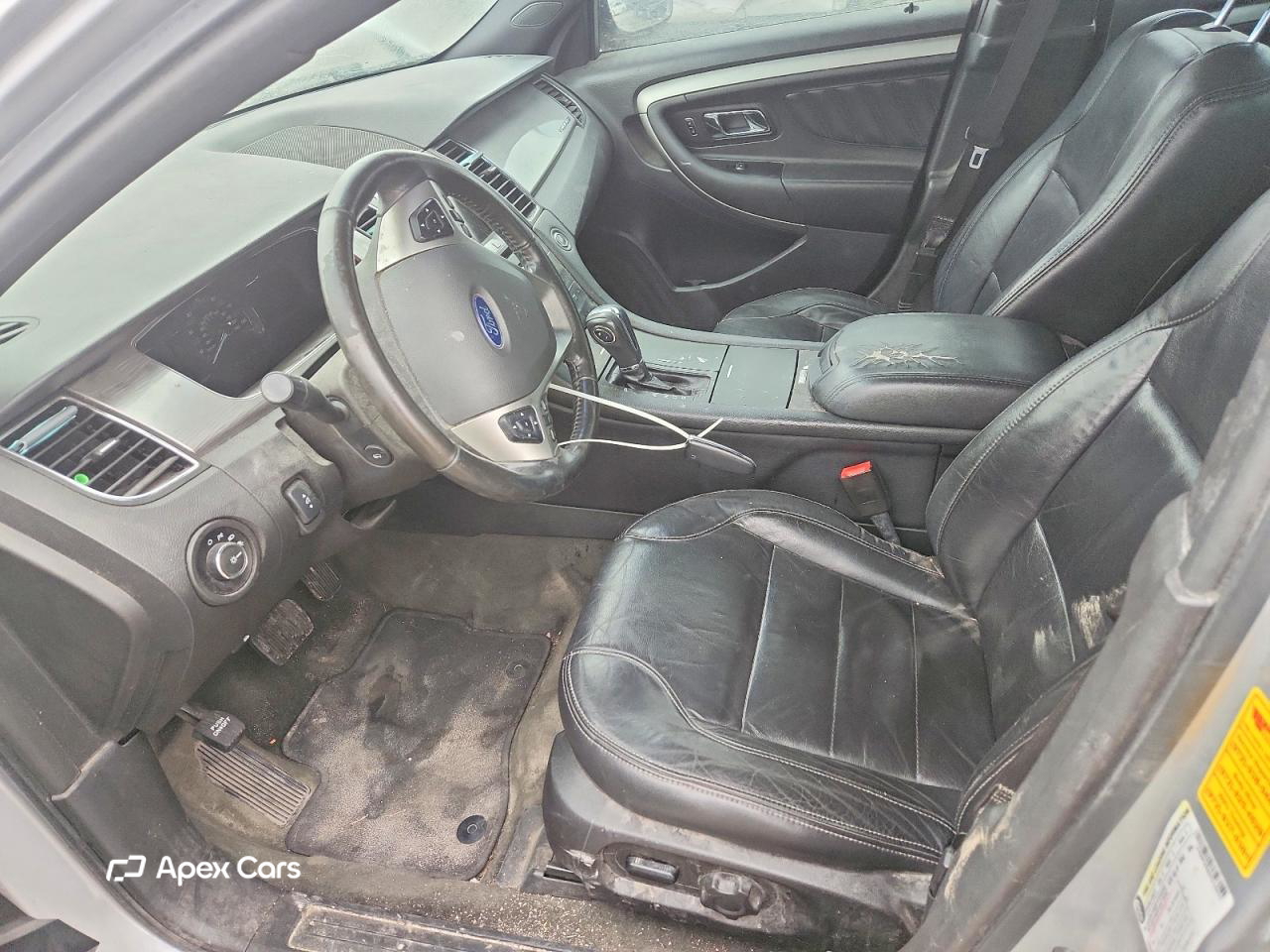 Ford Taurus 2015