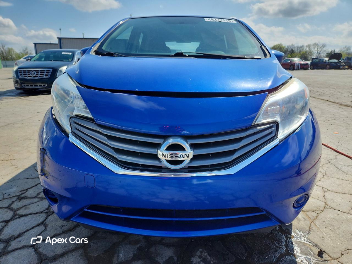 Nissan Versa 2016